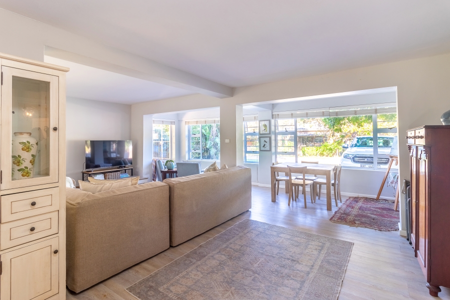 5 Bedroom Property for Sale in Kenton On Sea Eastern Cape